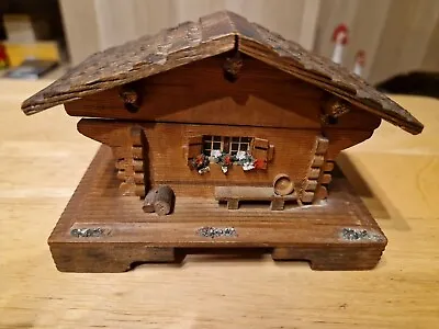 Vintage Wooden Musical Swiss Chalet Hinged Box Working Trinket Box • £9.99