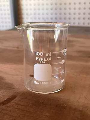 Vintage Pyrex USA 100 Ml No. 1000-T Small Glass Beaker 3” H Laboratory CHIPPED • $5.95