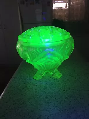 Citrine/ Uranium Glass Rose  Bowl.. • $160