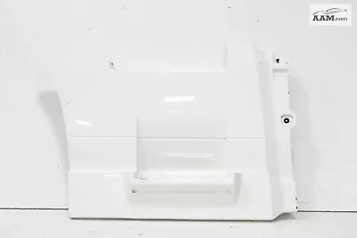 2022 Volvo Vnl 860 D13 Right Passenger Side Rear Fairing Panel 82749447 Oem • $254.99