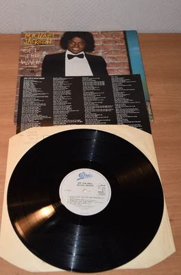 £5 • Buy Off The Wall By Michael Jackson LP With Lyric Sheet A1/B1 -1979 (3)
