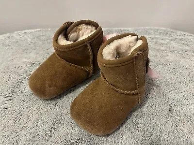 UGG 10184521 Baby Boots Pink Bow Color Chestnut 0/1 Infant • $18.50