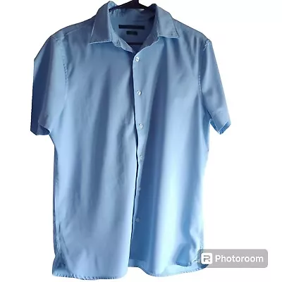 Mens Perry Ellis Short Sleeve Light BLUE Button Down Shirt SIZE M   • $20.99