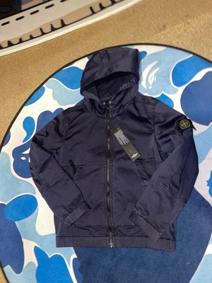 £135 • Buy Stone Island Coat Age 8
