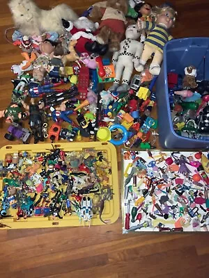 Mixed Vintage Toys & Ass. Lot 80s 90s 2000s  Ninja Turtles Barbie Star Wars  • $199