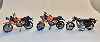 Honda Dirt Bikes Toys Diecast With Plastic Vintage Lot Of 3 • $12.48