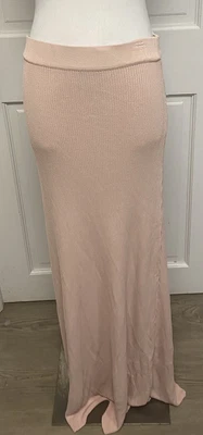 $16 • Buy Zara Ribbed Maxi Skirt Size LARGE NWT