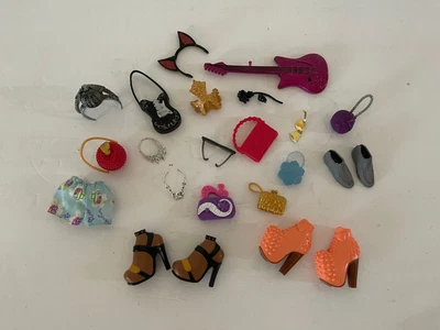 $14.90 • Buy Monster High, Ever After & Bratz Doll Accessories Lot Shoes, Purses, Necklaces