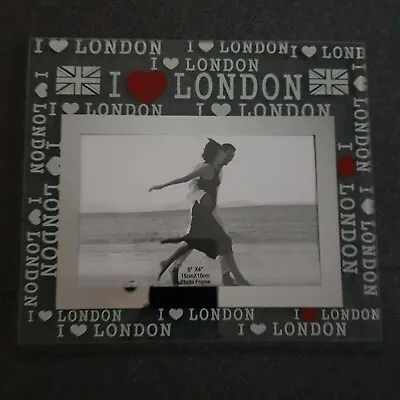 Photo Frame - I ❤ London  • £14