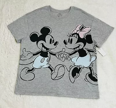 Women’s Minnie Mouse And Mickey Mouse Disney T-Shirt  ￼size Xl • $15.99