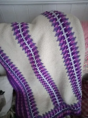 £20 • Buy Vintage Granny Knitted Blanket Throw REDUCED
