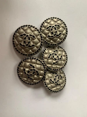 £50 • Buy Vintage Chanel Pleated Rope  2000’s Blazer Buttons Metal 23mm