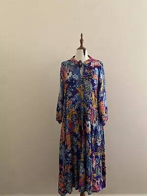 Taking Shape 16 Bamboo Colourful Long Sleeve Maxi Dress • $69