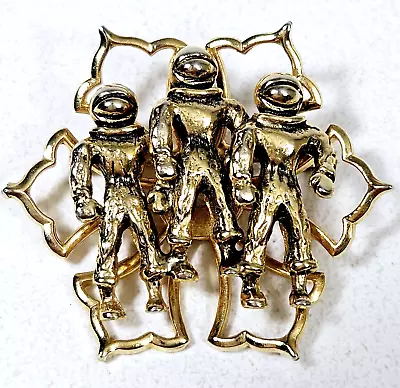 Vintage Space Age Gold Tone ASTRONAUT Spacemen Brooch Pin Area 51 NASA MCM • $39.99