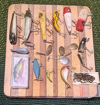 Vintage Fishing Lure Lot • $25