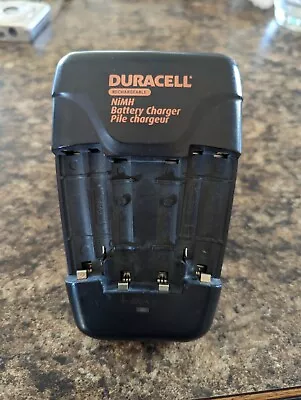 Duracell Rechargeable NIMH Battery Charger • $9