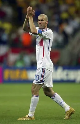 Sports Images Men Soccer Football FIFA UEFA Zinedine Zidane Photo -CL3211 • $19.98