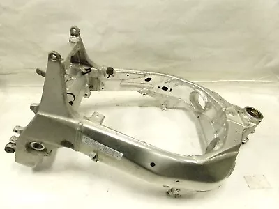 00 01 02 03 Suzuki Gsxr 750 Gsxr750 Main Frame Chassis Straight Salv.. 2003 • $299.99