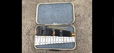 Vintage MUSSER KITCHING By LUDWIG DRUM 25 Note XYLOPHONE With Case & Mallets EXC • $40