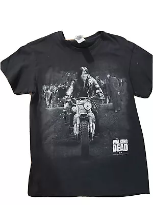 Vintage Walking Dead Tee Shirt Daryl Dixon Size Medium  • $15