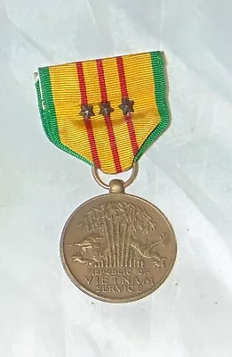 3 Star Military Medal -Republic Of Vietnam Service...UNITED STATES OF AMERICA • $17.10