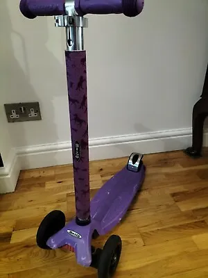 Maxi Micro Scooter Purple • £40