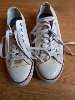 £0.99 • Buy Size UK 7 - Converse Chuck Taylor All Star White Unisex