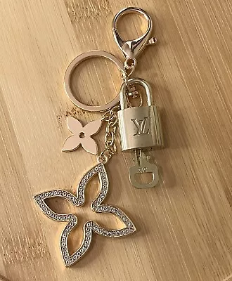 Authentic Louis Vuitton Gold Brass Lock And Key Set #313 On Keychain • $89