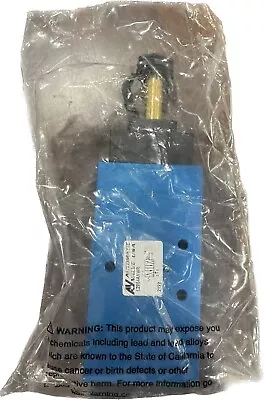 Automatic Valve L2004AAWR 4 Way L20 Series Inline Solenoid Valve MFGD • $75
