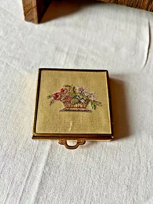 Vtg Petit Point Embroidered Small Vanity Makeup Compact • $15.99