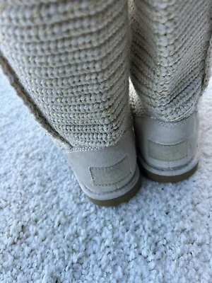 UGG Australia Knit Cardy  Cream Sheepskin Boots Women’s US Size 6 • $42