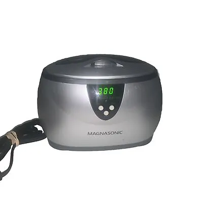 Magnasonic Ultrasonic Jewelry/Eyeglass Cleaner MGUC500 Platinum Gray W/Timer • $19.99