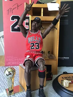 ENTERBAY 1/6 Scale  Michael Jordan Last Shot Red Jersey With Original Locker • $700