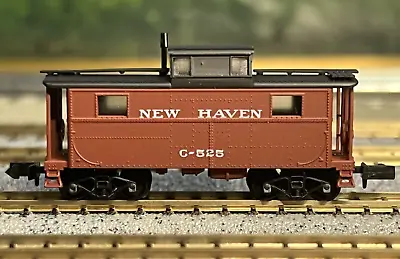 N Scale - Bowser 37106 New Haven N-5 Caboose W/ Body Mount Couplers C-525 N8749 • $19.99