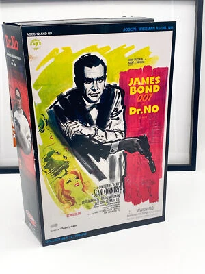 Sean Connery as James Bond 007 in Dr No Sideshow Toy 12 Figure 2002