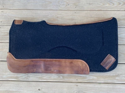 $200 • Buy IMPACT GEL Black Felt Contoured Western Saddle Pad ~ 30  X 30  X 1 
