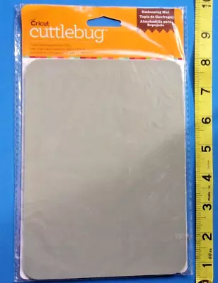 Buy4=freeship Cricut Cuttlebug Rubber Embossing Mat New In Package • $8