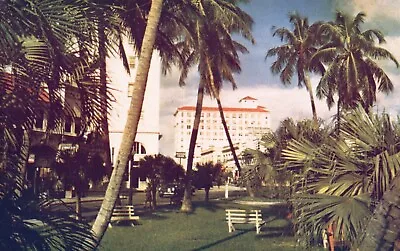 Postcard FL West Palm Beach Popular Vacation & Residential Area Vintage PC G4329 • $3