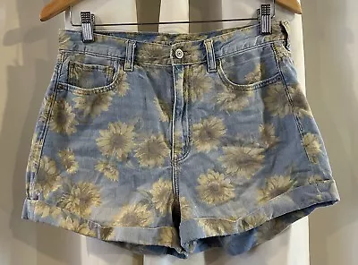 American Eagle Mom Shorts Size 8 Blue Sunflowers High Rise Jean Shorts • $24.88