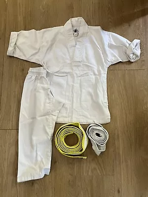 Children’s Karate Outfit • £5