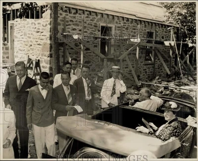$19.99 • Buy 1938 Press Photo Franklin Roosevelt Talks To The Press On His Farm At Val-Kill