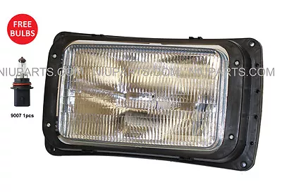 Headlight - RH Fit: 91-04 Mack RD 600 688 690S And 91-17 CH 613 600 SFA Truck • $59