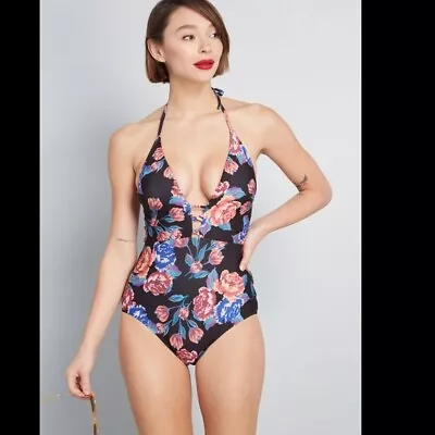 Modcloth The Pamela One Piece Swimsuit Womens Small Black Floral Halter Neck • $38
