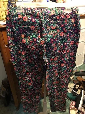 C Wonder Pull On Floral Stretch Pants Size 6 • $1.99