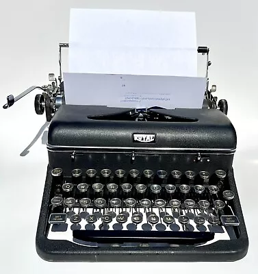 Royal Quiet Deluxe 1941 A Model Vintage Portable Typewriter Black Working 100% • $140