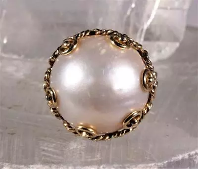 Large Mabe Pearl Ring 14K Yellow Gold Size 8 • $995.95