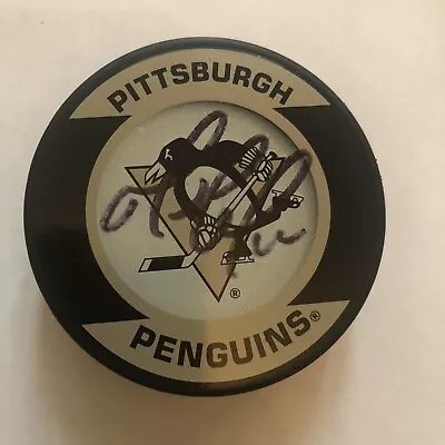 Mario Lemieux Autographed Pittsburgh Penguins Puck • $179.99