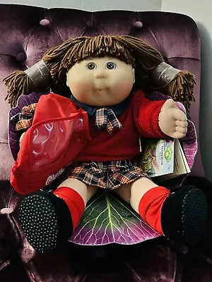 Cabbage Patch Kids Girl Doll TRU.  Mint In Leaf • $148