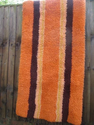 £40 • Buy Vintage 1970s WOVEN WOOL KILIM RUG THROW Long Pile 143x60cm Orange Red Pink