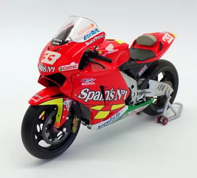 Minichamps 1/12 Scale 122 061033 - Honda RC211V M.Melandri MotoGP 2006 • $121.99